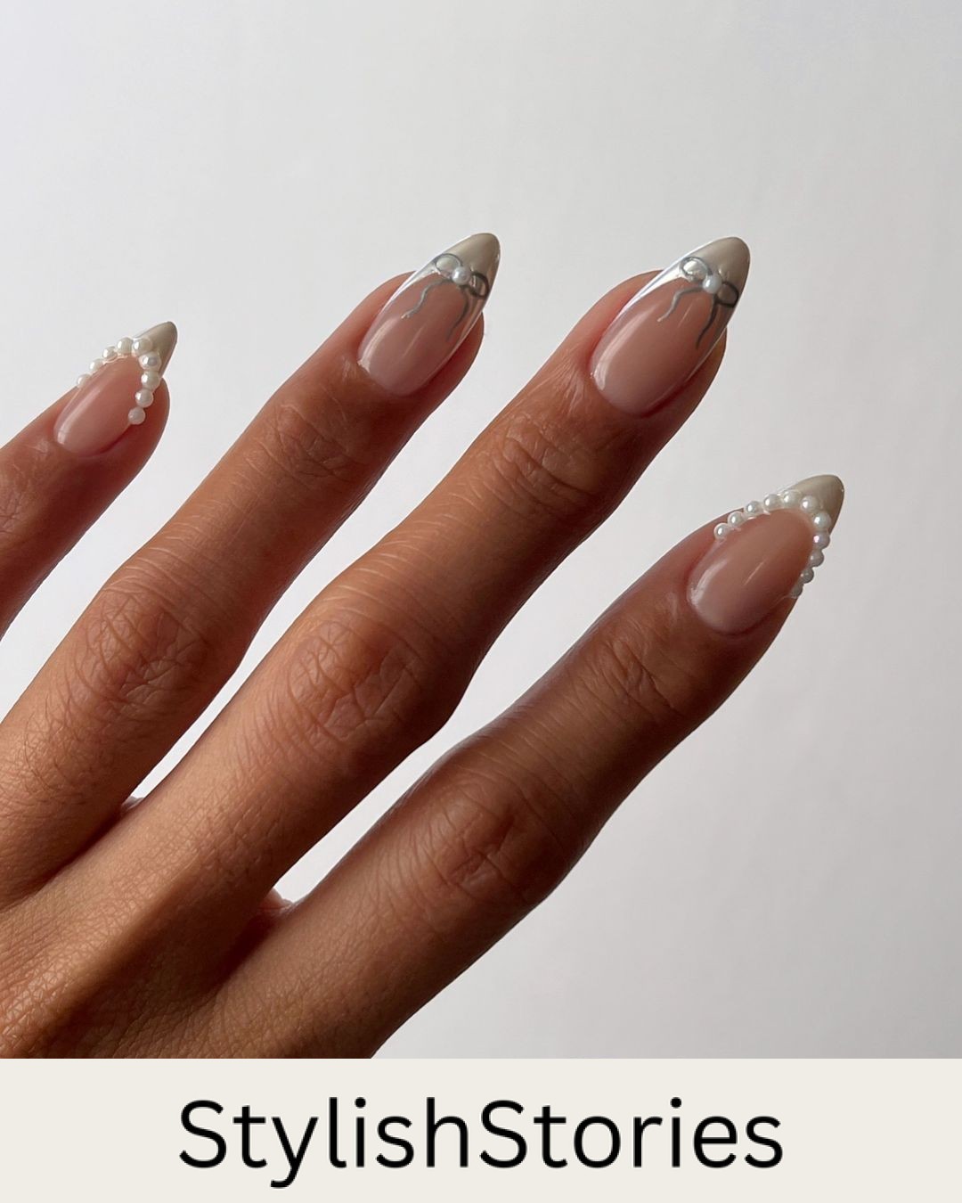 11- BOW NAILS
