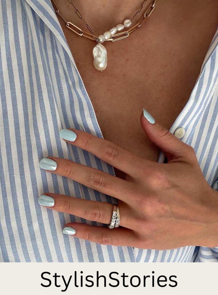 baby blue chrome nails