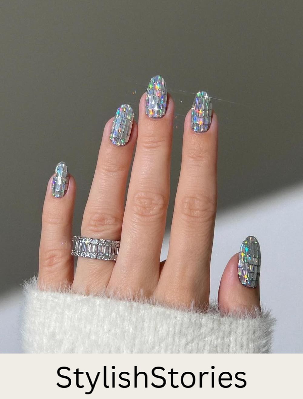 short round nails with shimmering silver beads