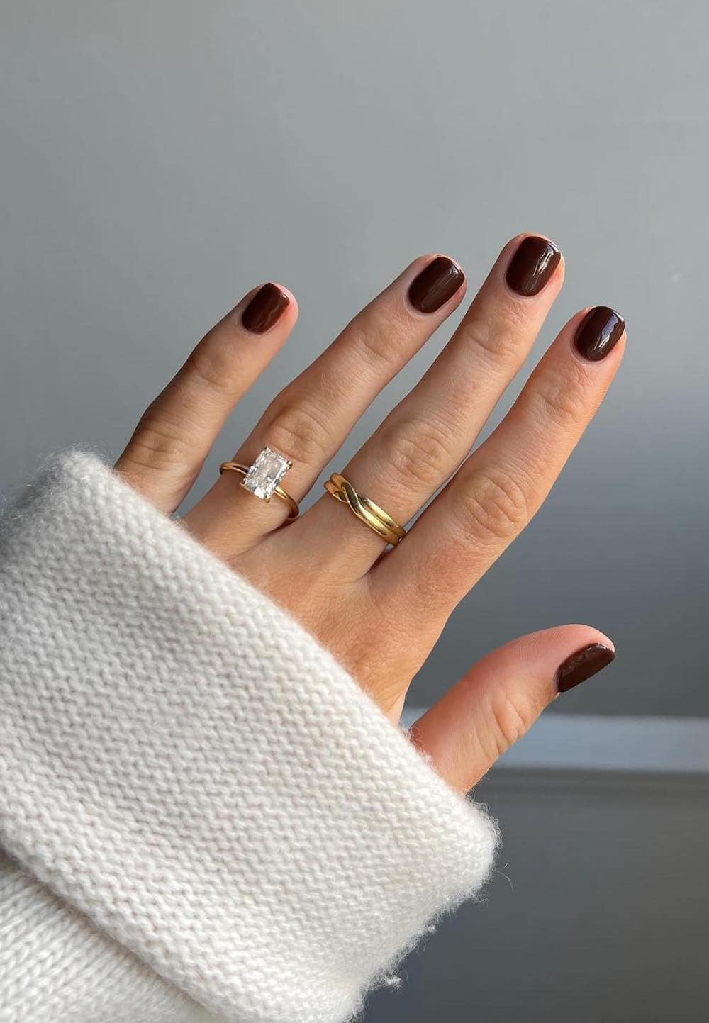 short dark red nails