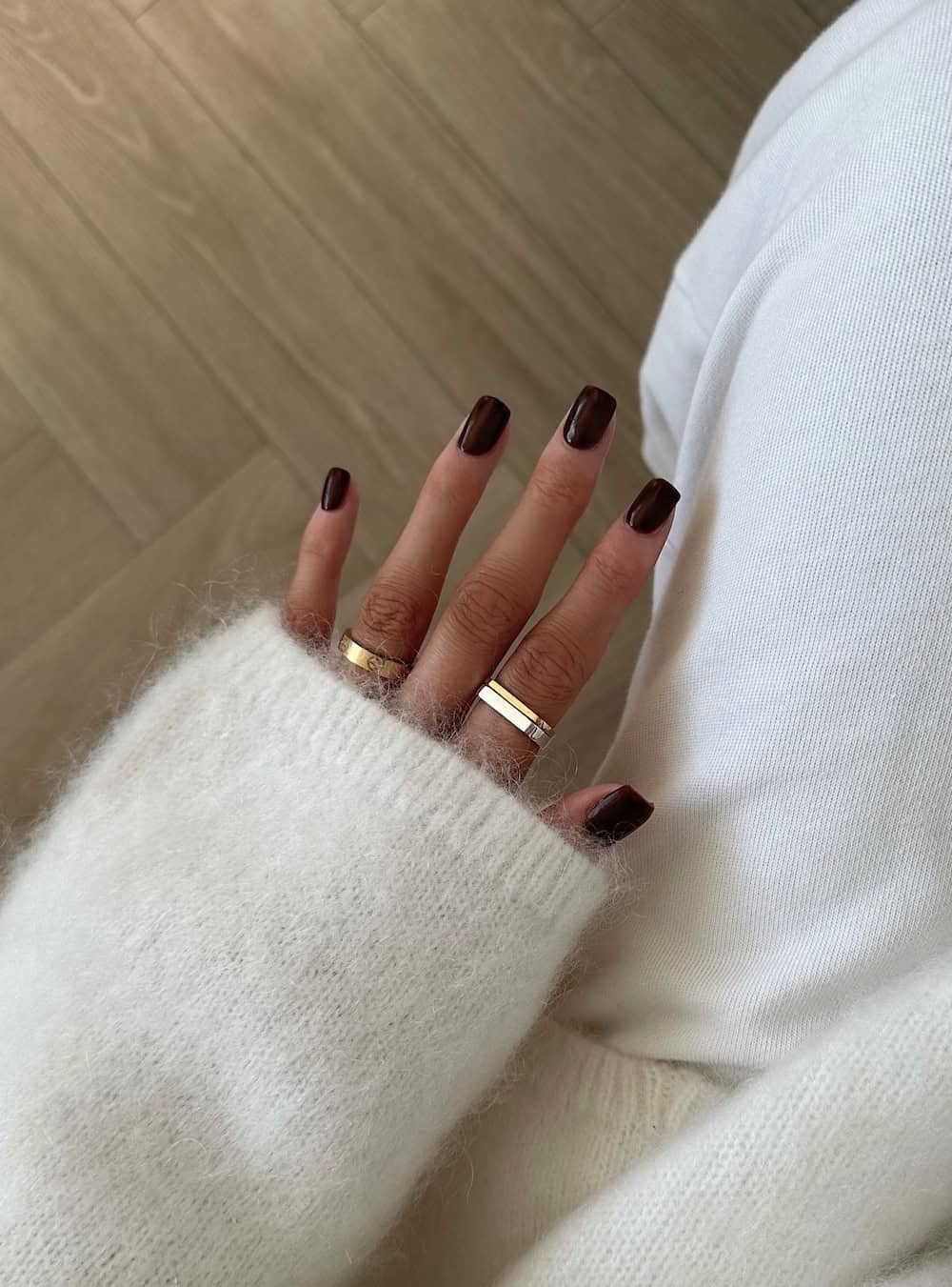 short square wine red nails