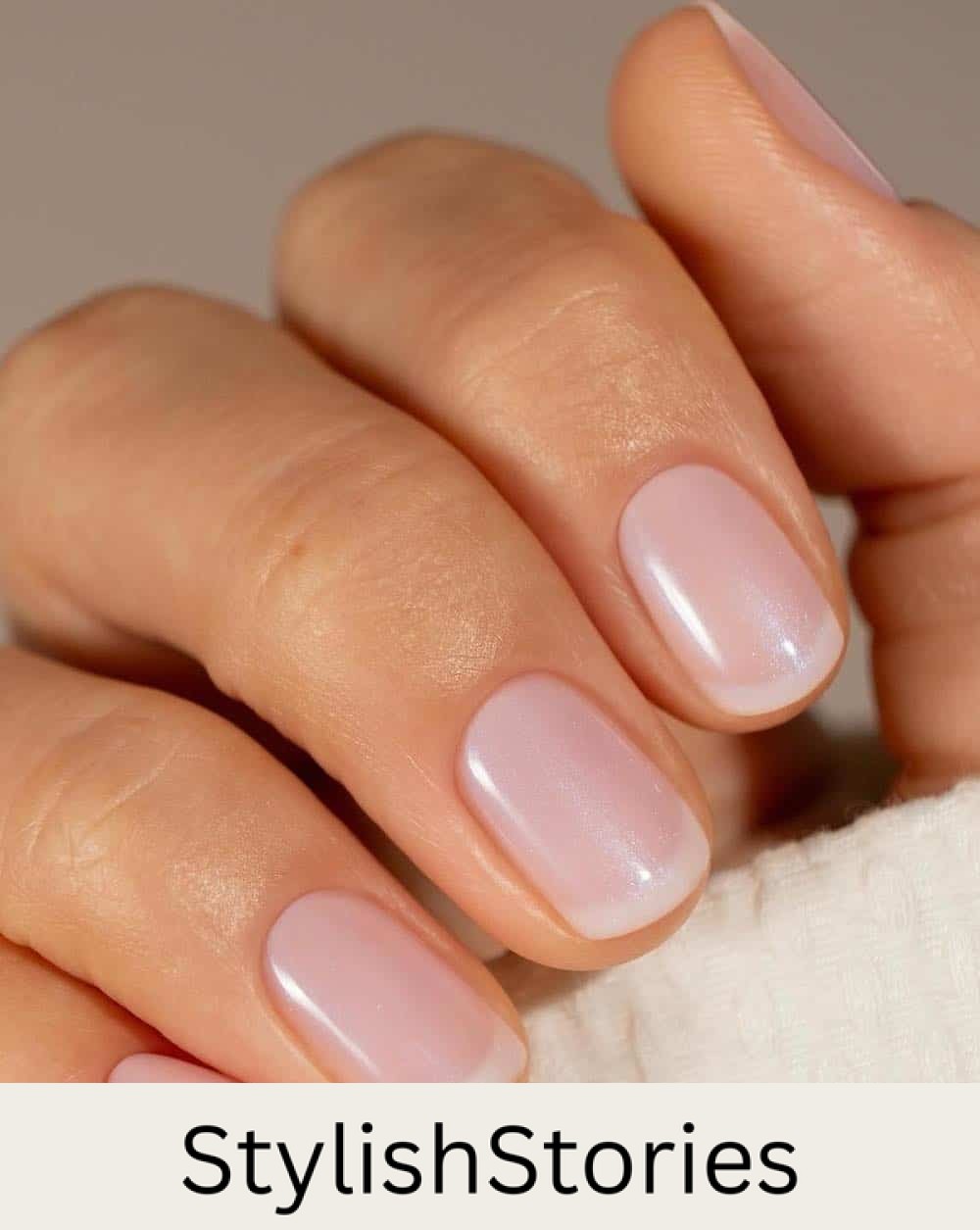 short pearly pink nails