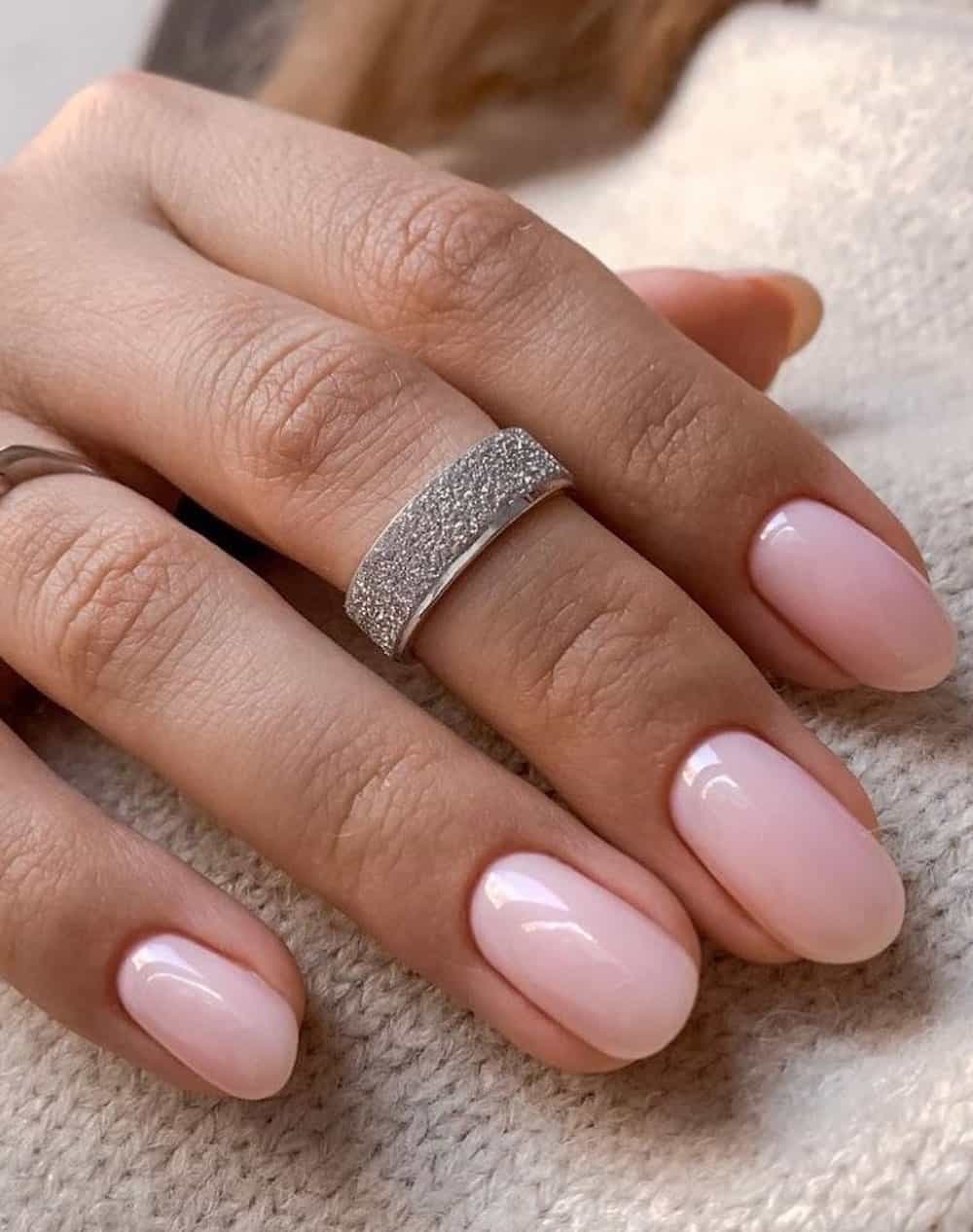 short round pink nails